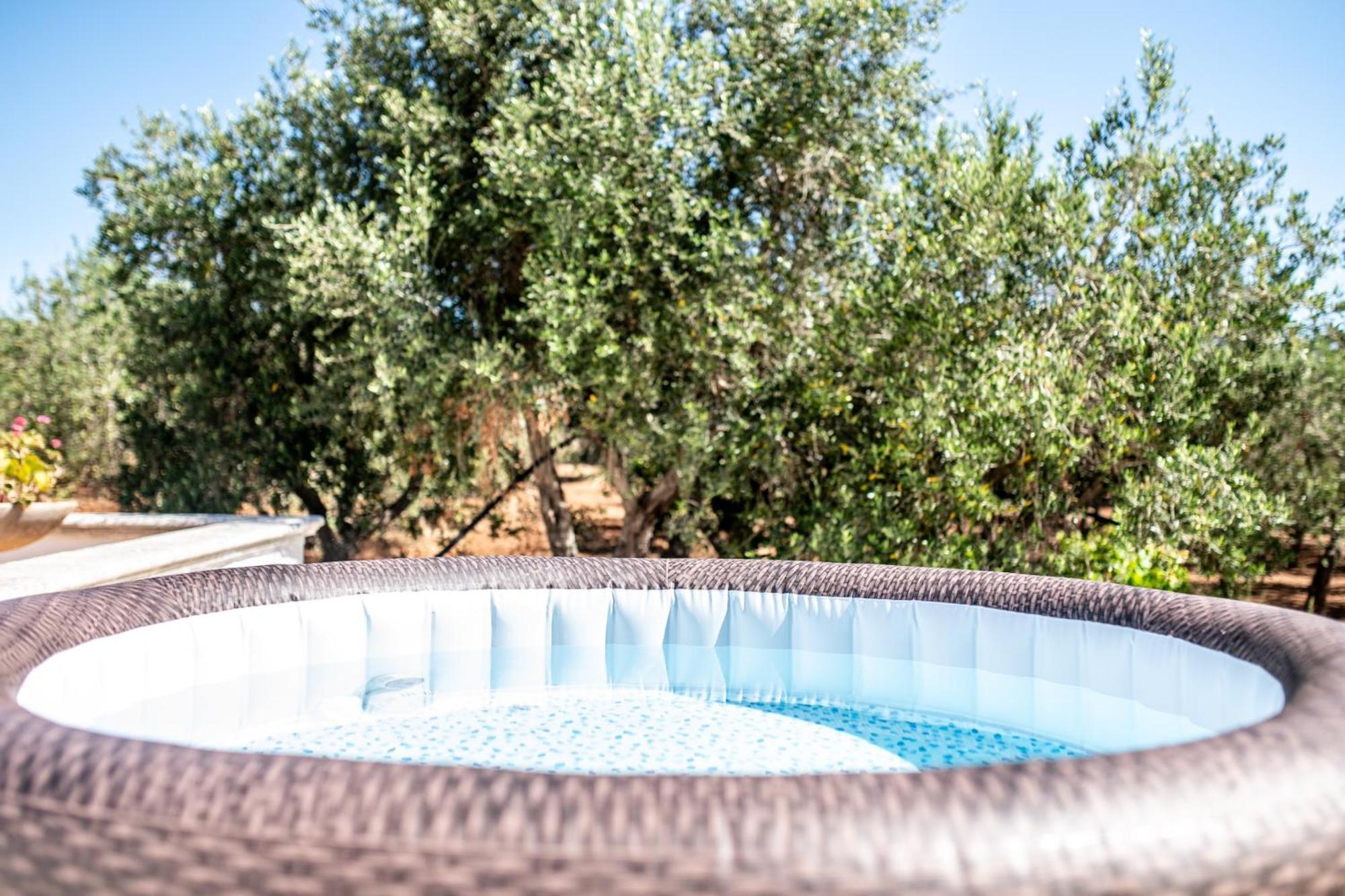 オストゥーニ Trullo La Querciaヴィラ エクステリア 写真