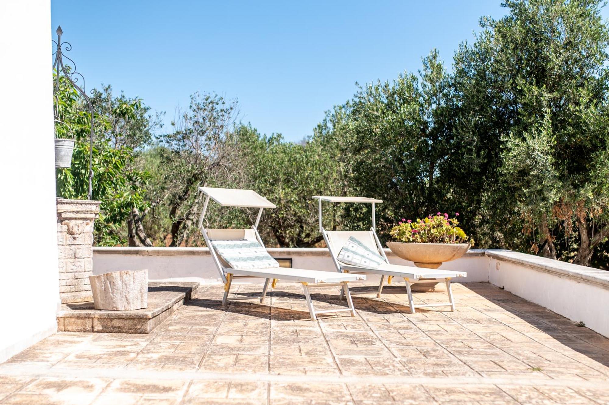 オストゥーニ Trullo La Querciaヴィラ エクステリア 写真